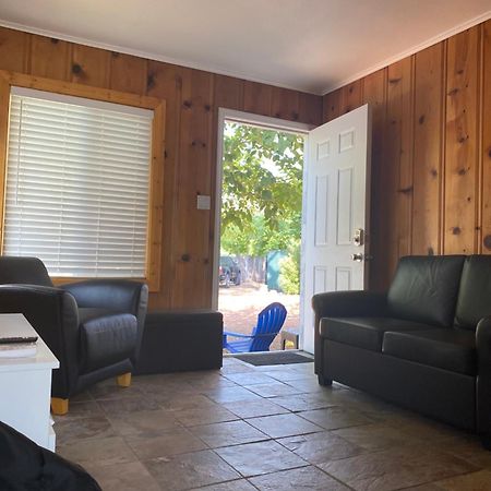 Clearlake Cabins מראה חיצוני תמונה